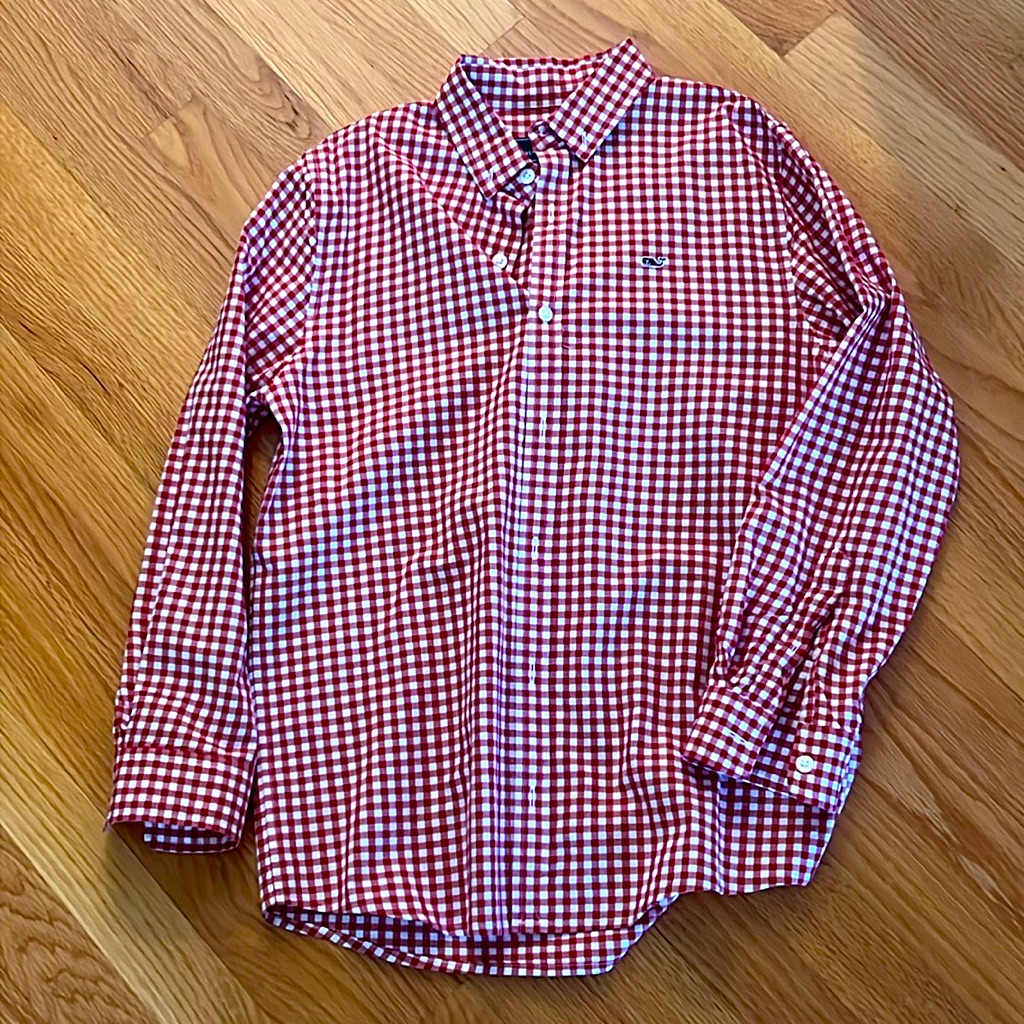 Vineyard Vines Button Down - Medium